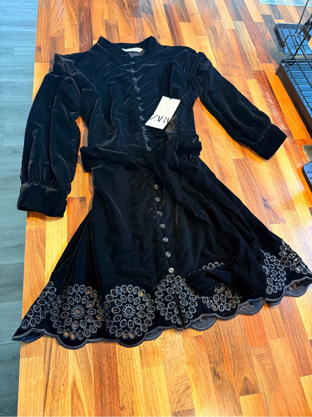 Zara Black Velvet Long-Sleeve Button-Front Dress with Scalloped Embroidery